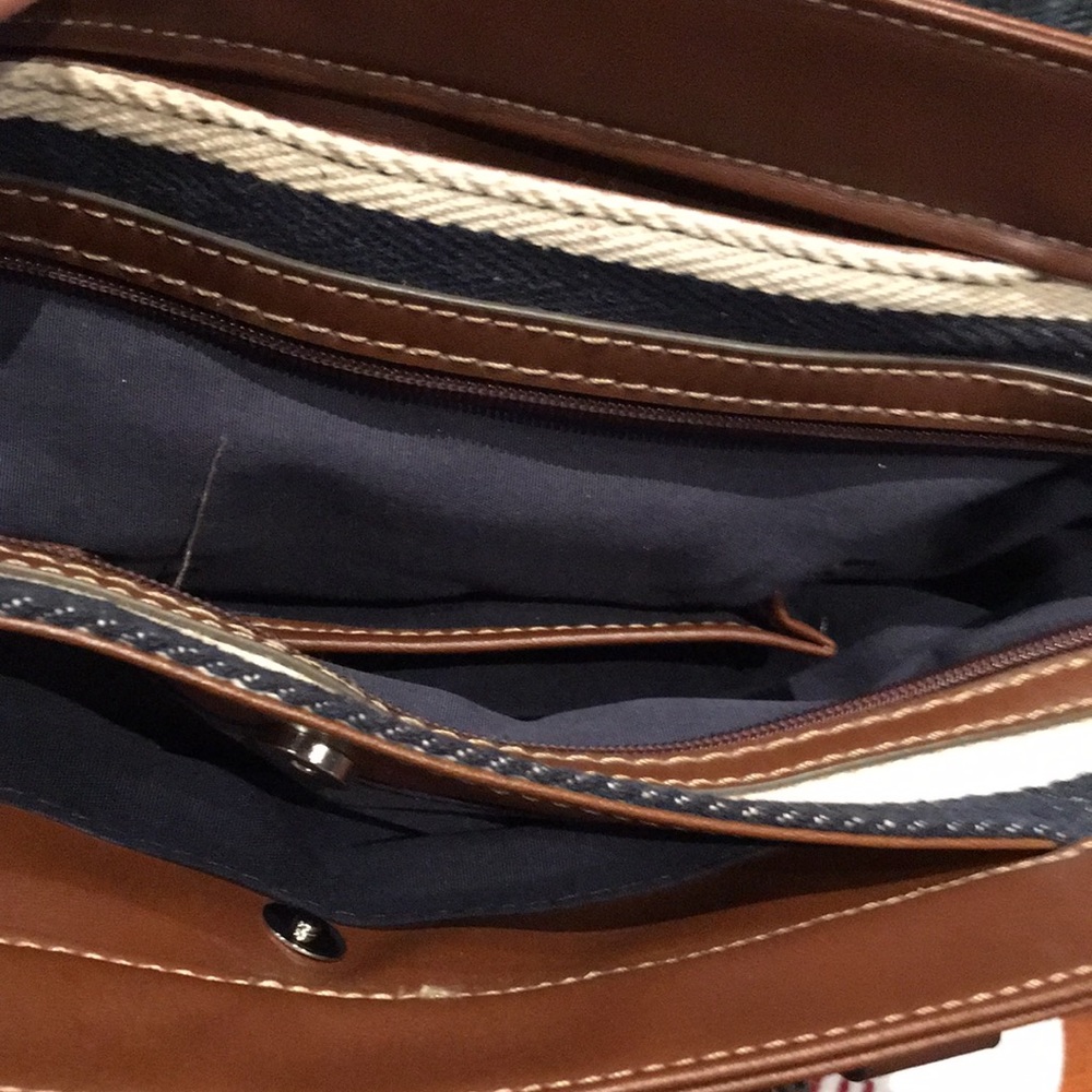 Chaps purse - Picture 6 of 7